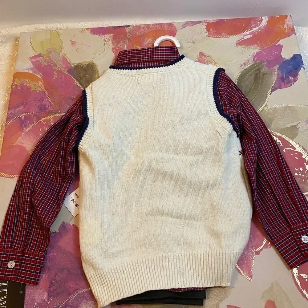TFW Boys  3 pieces  Dress sets super cute Size 4 T